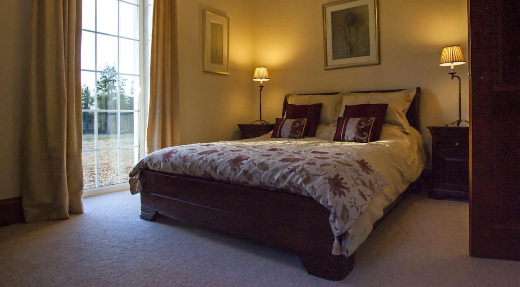 Dinichean House Bed & Breakfast Daviot  Room photo